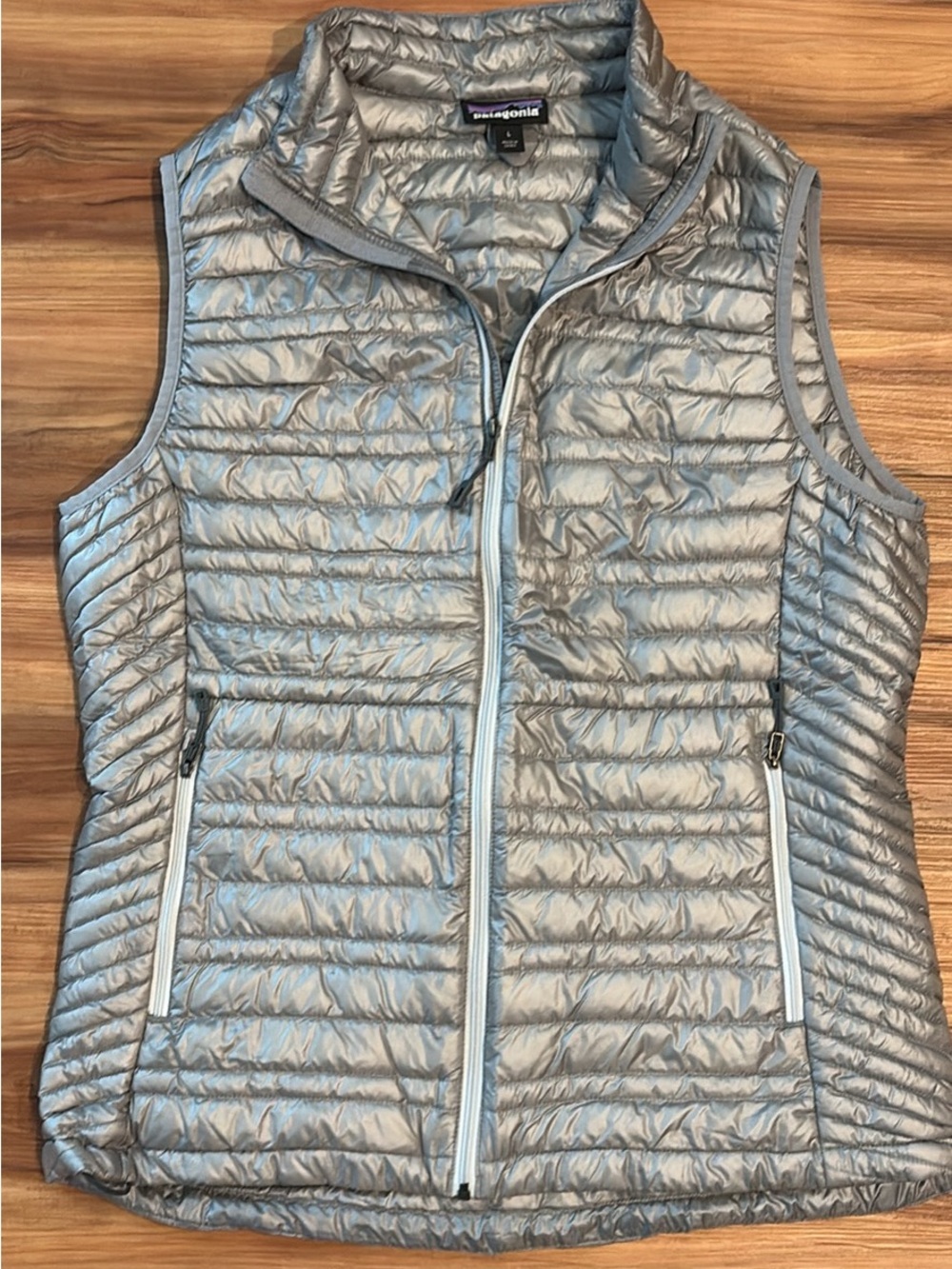 Patagonia Silver Quilted Lightweight Down Vest